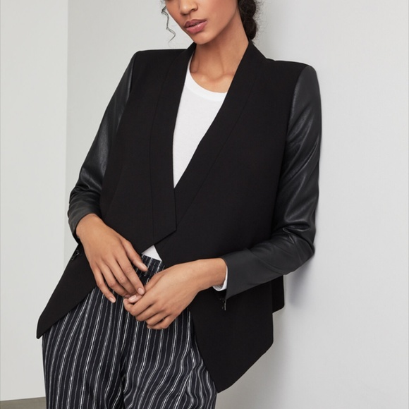 BCBGMAXAZRIA Contrast Open Blazer - Picture 2 of 8